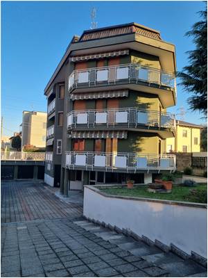 Apri Galleria Immagini